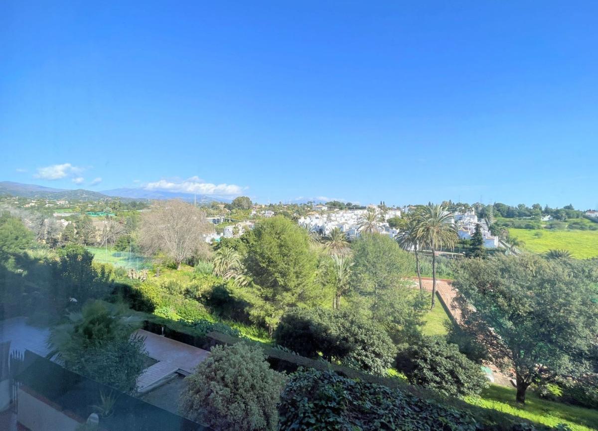 Apartment Ground Floor in El Padron