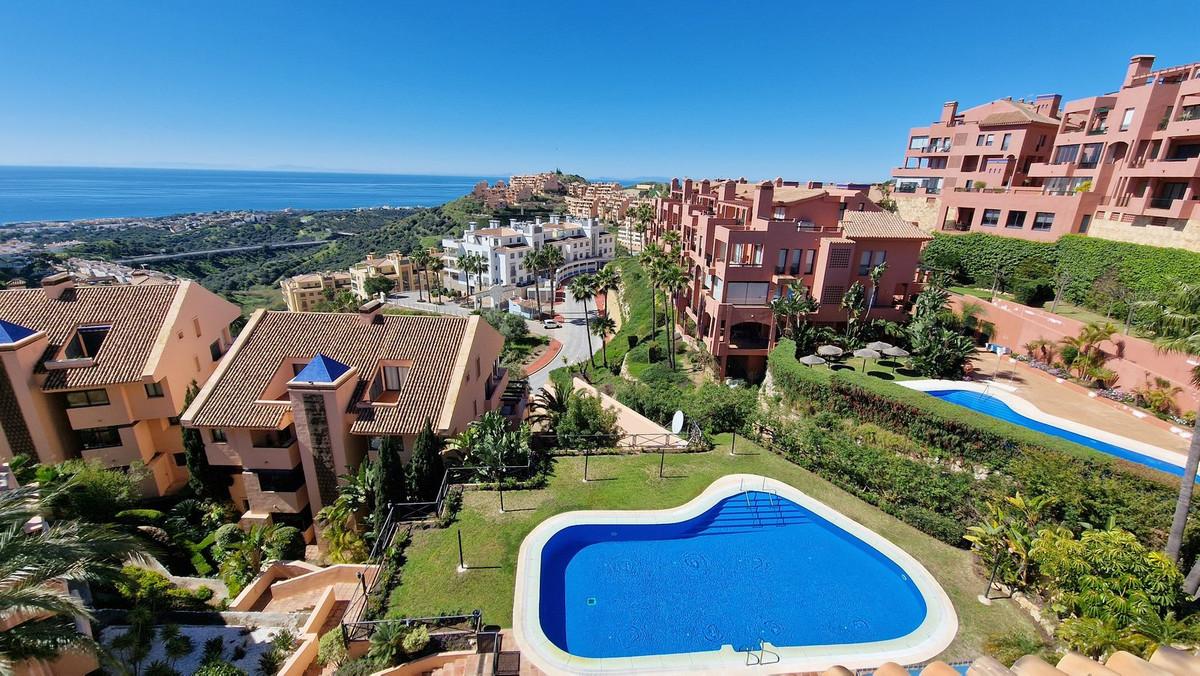 Apartment Penthouse Duplex in Calahonda