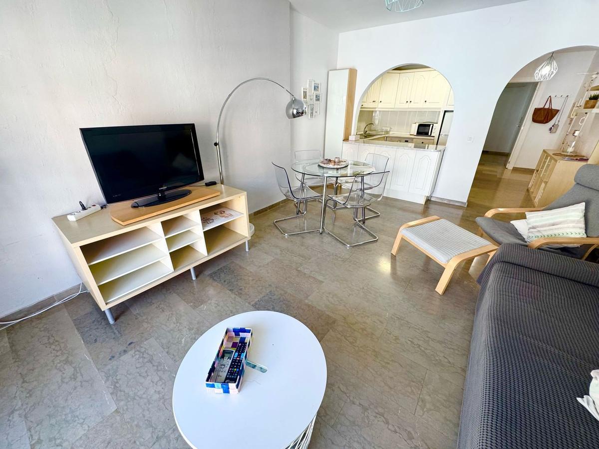 Apartment Middle Floor in Los Boliches