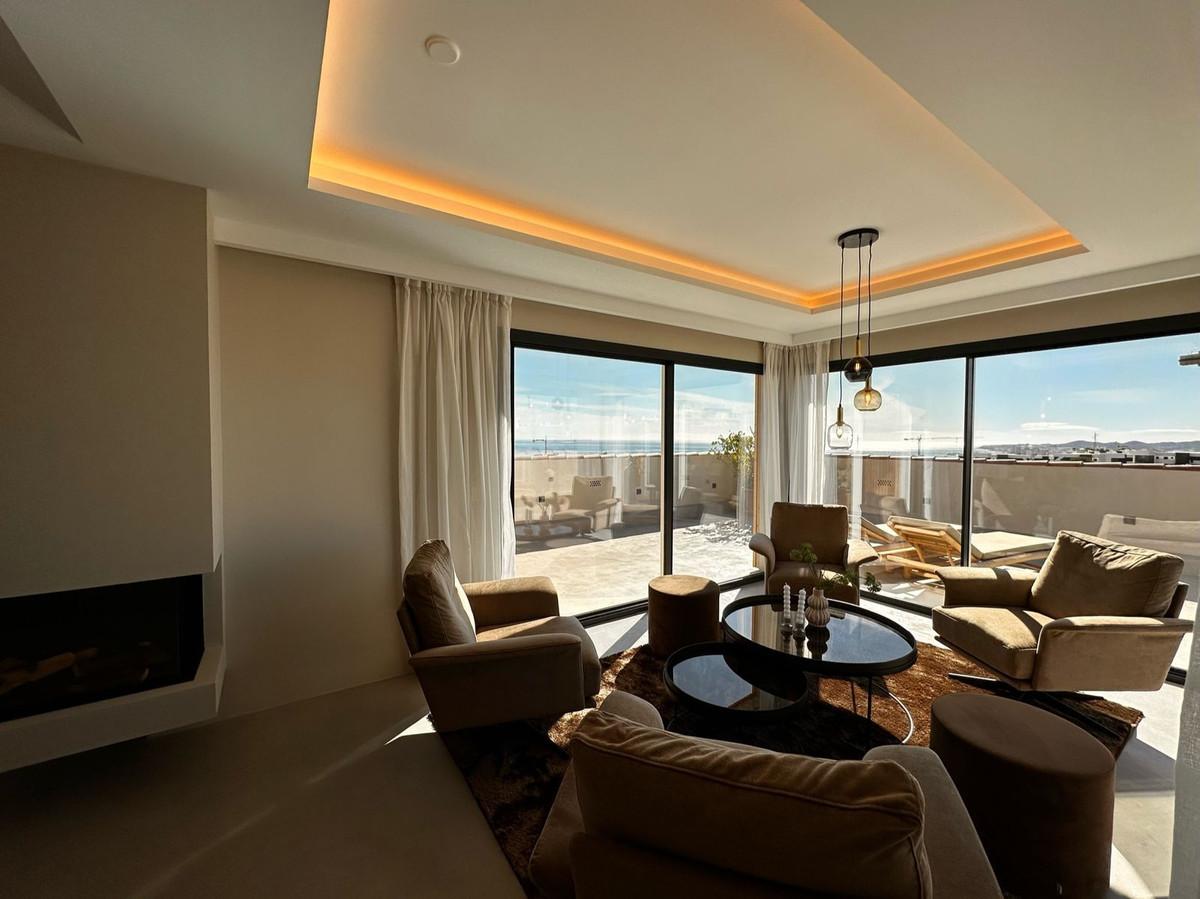 Apartment Penthouse in Fuengirola