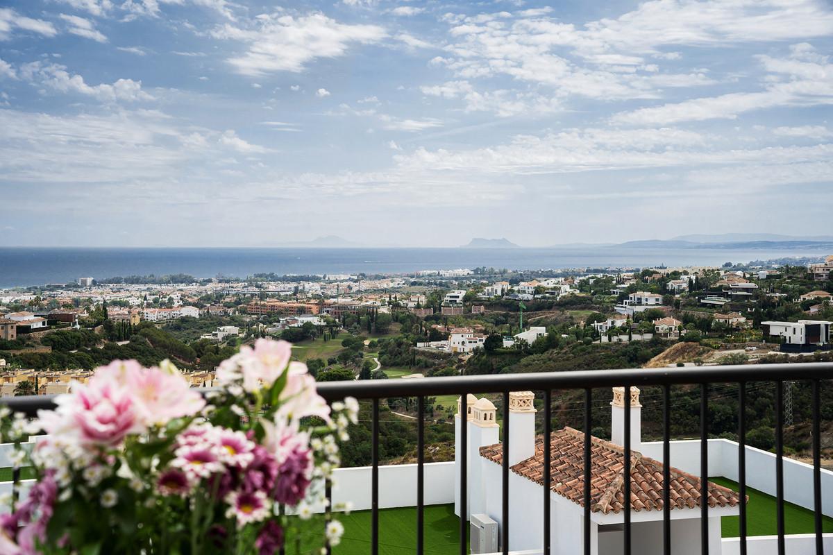 Apartment Penthouse Duplex in Benahavís