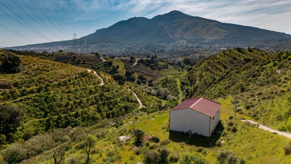 Plot Land in Alhaurín el Grande