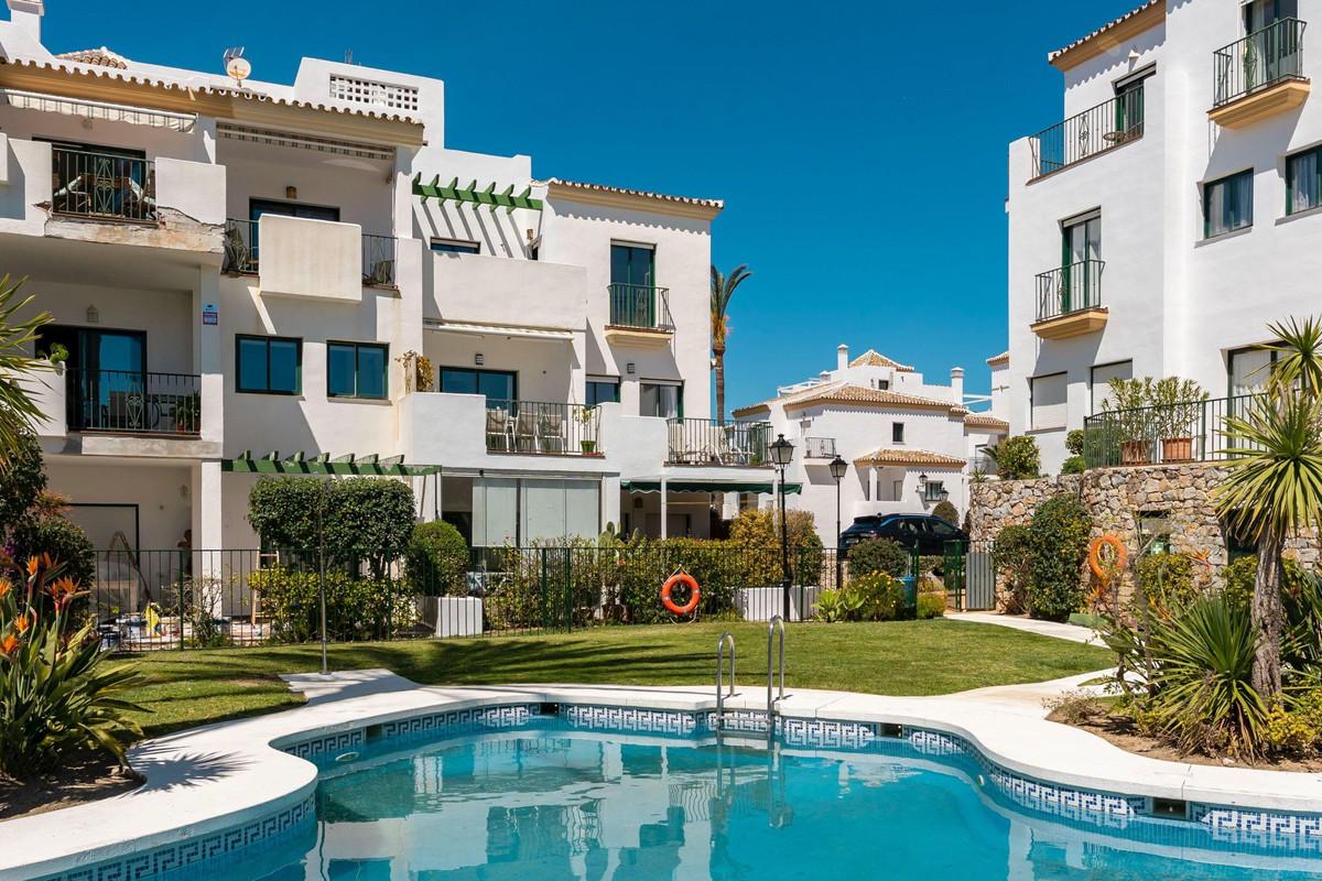 Apartment Middle Floor in Alhaurín el Grande