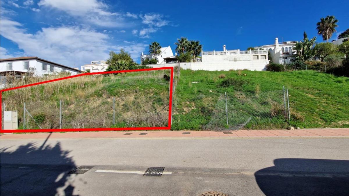 Plot Land in Valle Romano