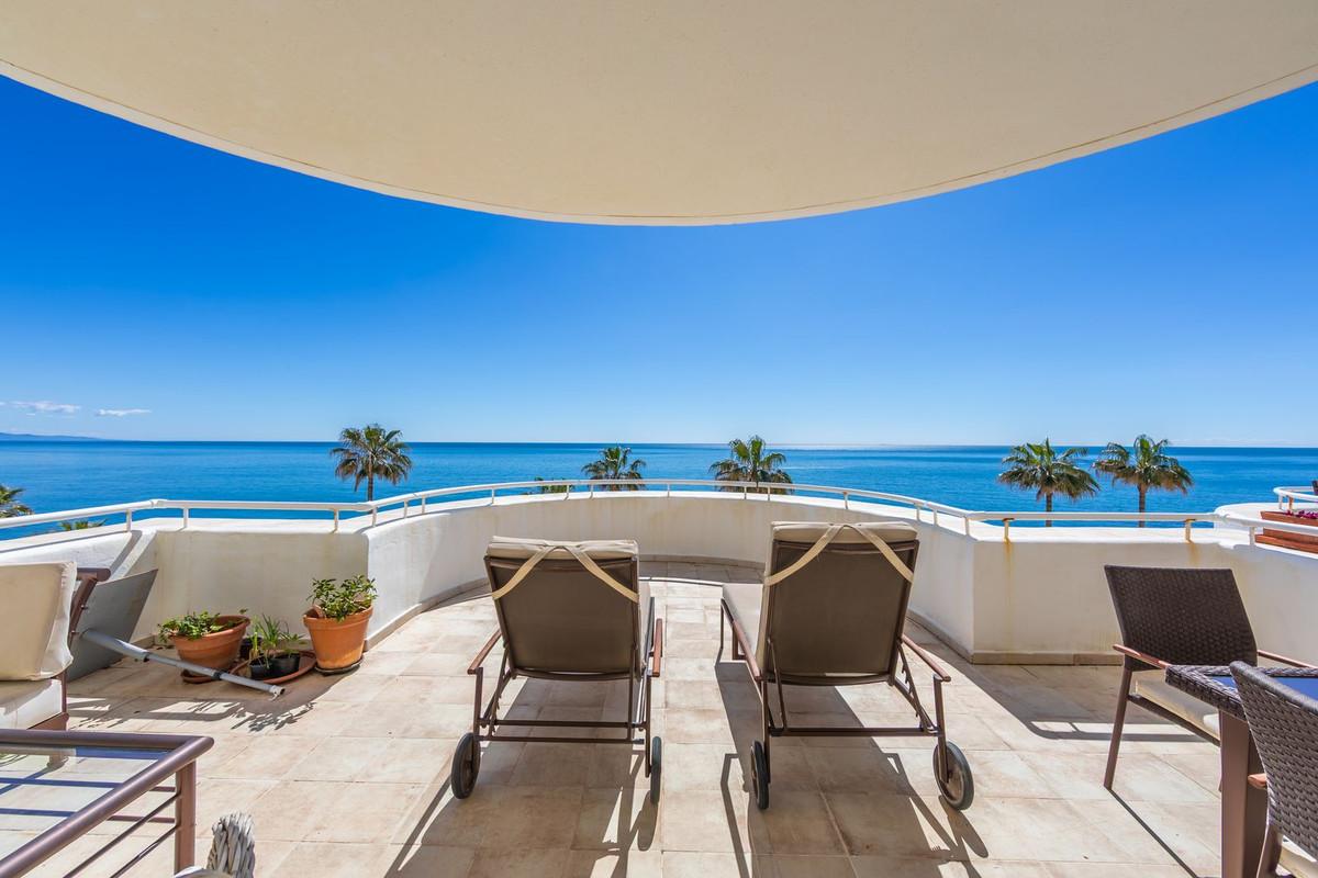 Apartment Penthouse Duplex in Estepona