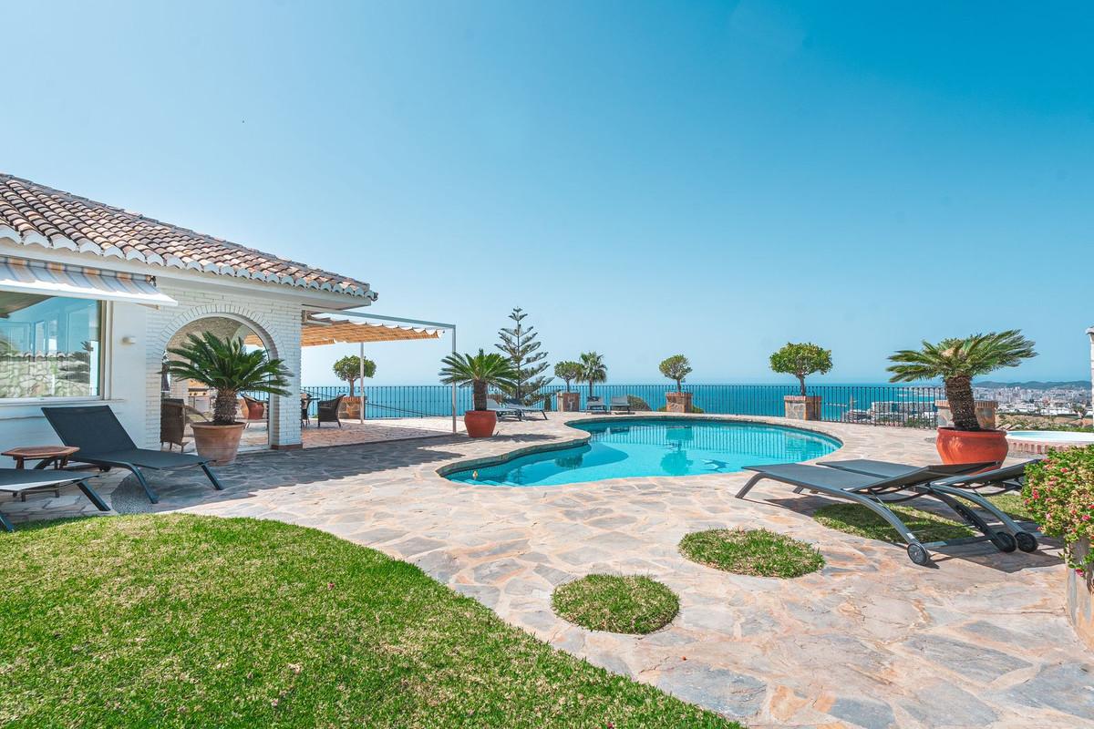 Villa Detached in Benalmadena