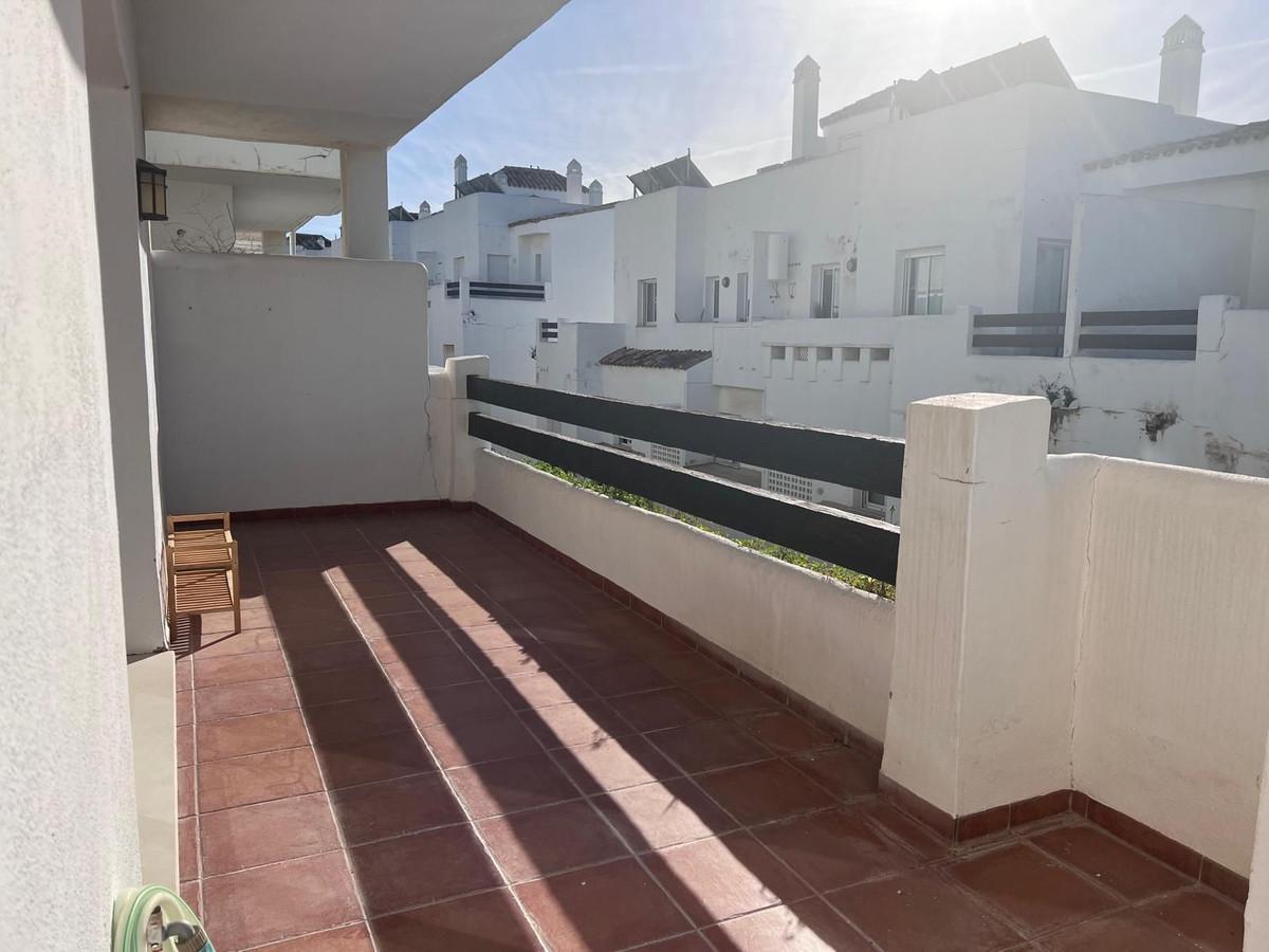 Apartment Middle Floor in Estepona