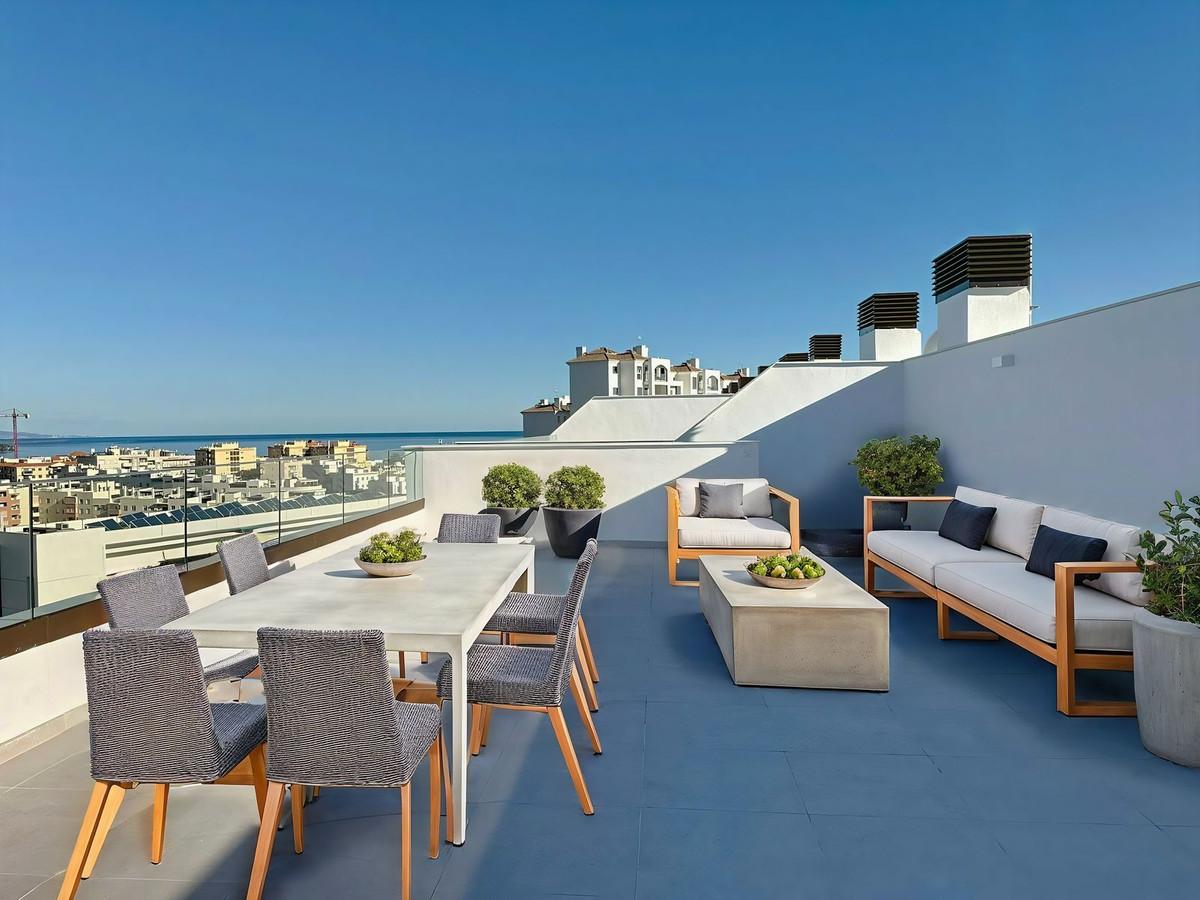 Apartment Penthouse in Estepona