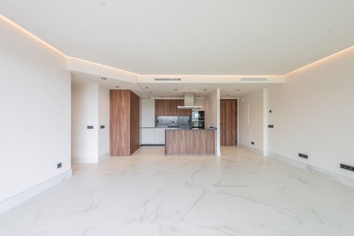 Apartment Middle Floor in Marbella