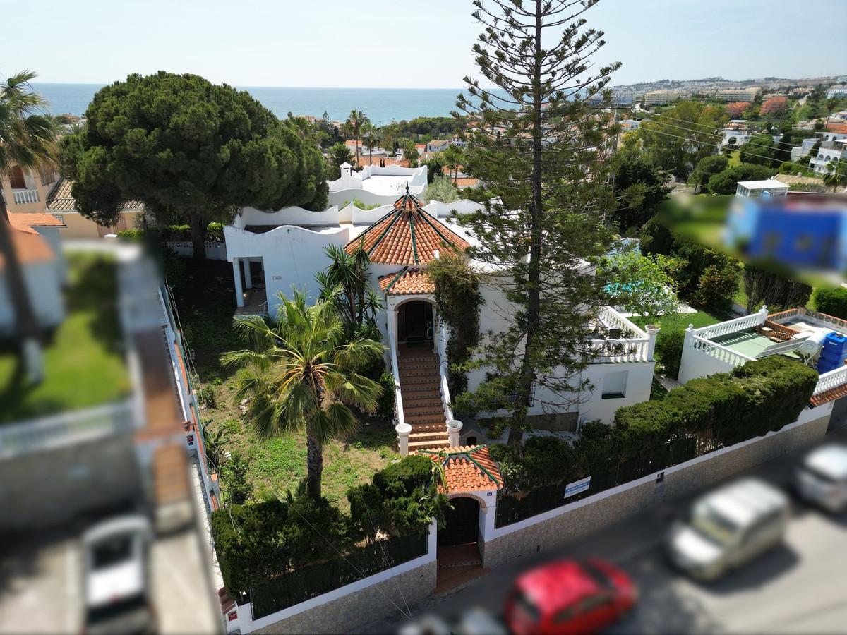 Villa Detached in El Faro