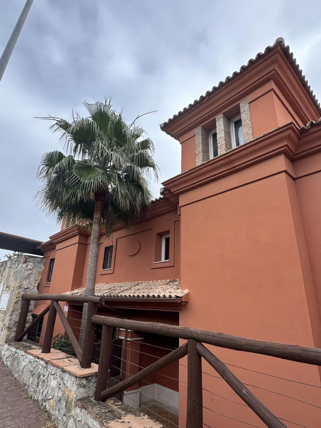 Villa Semi Detached in Santa Clara