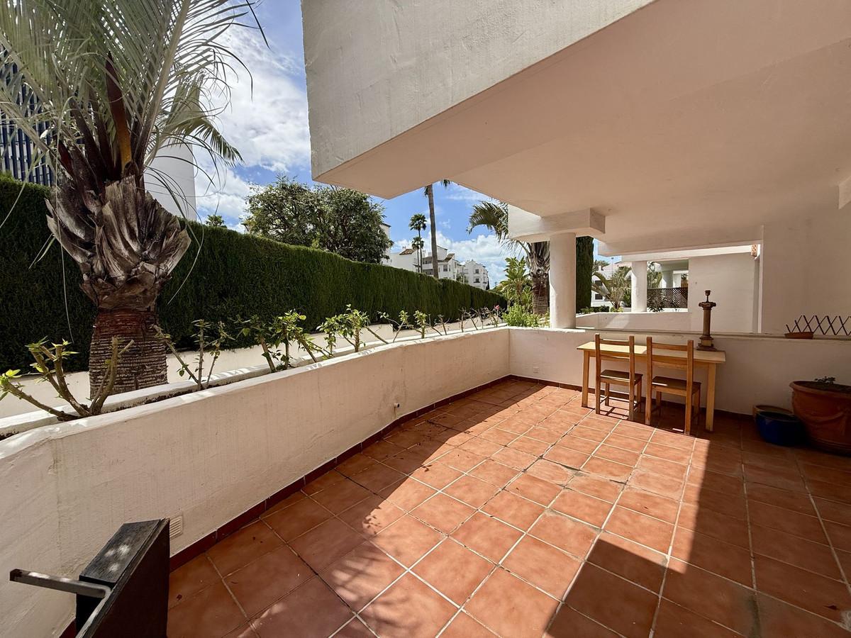 Apartment Ground Floor in Cancelada