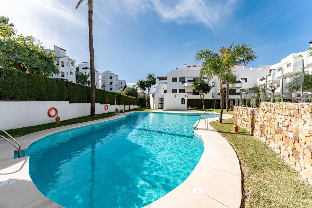 Apartment Ground Floor in Cancelada