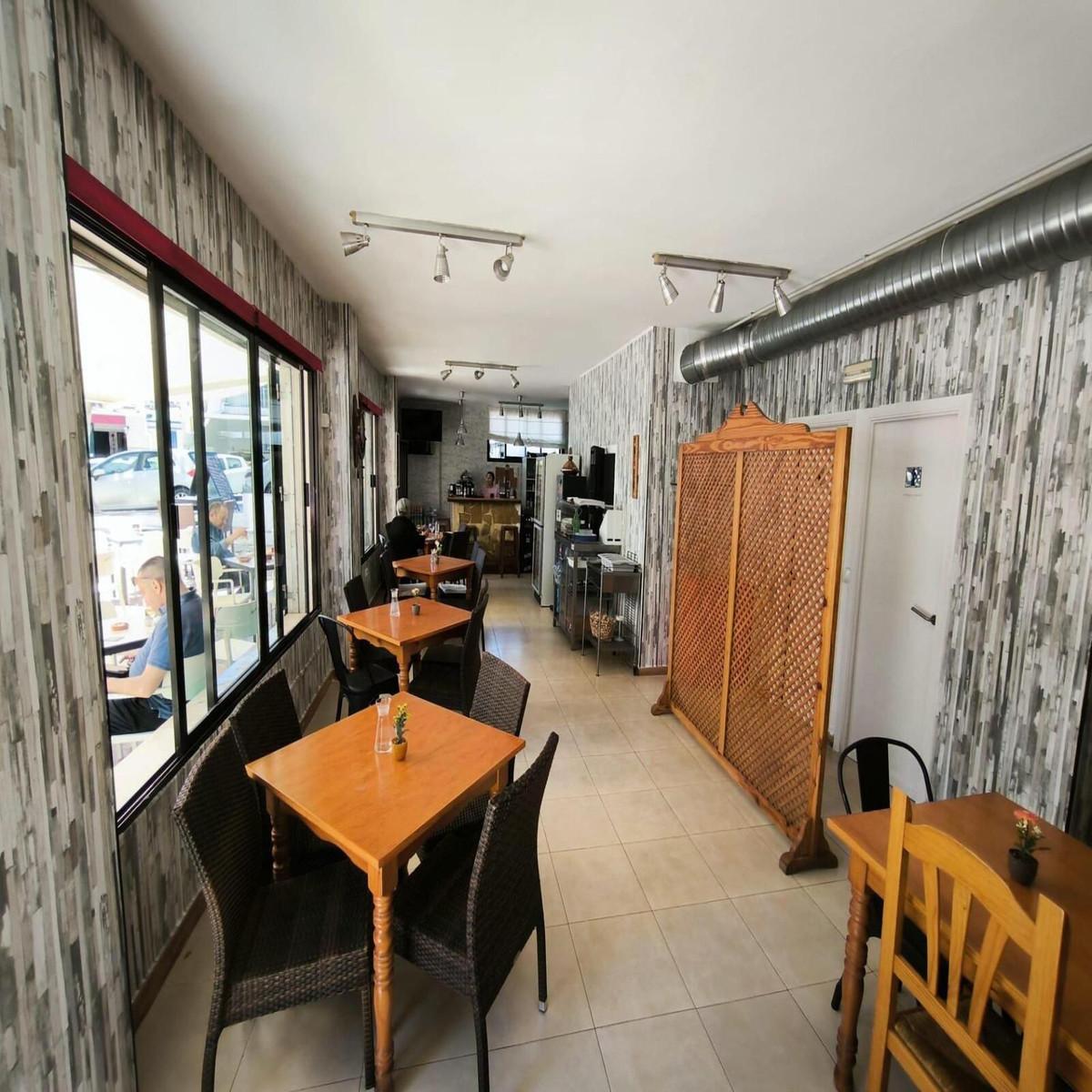 Commercial Bar in San Pedro de Alcántara