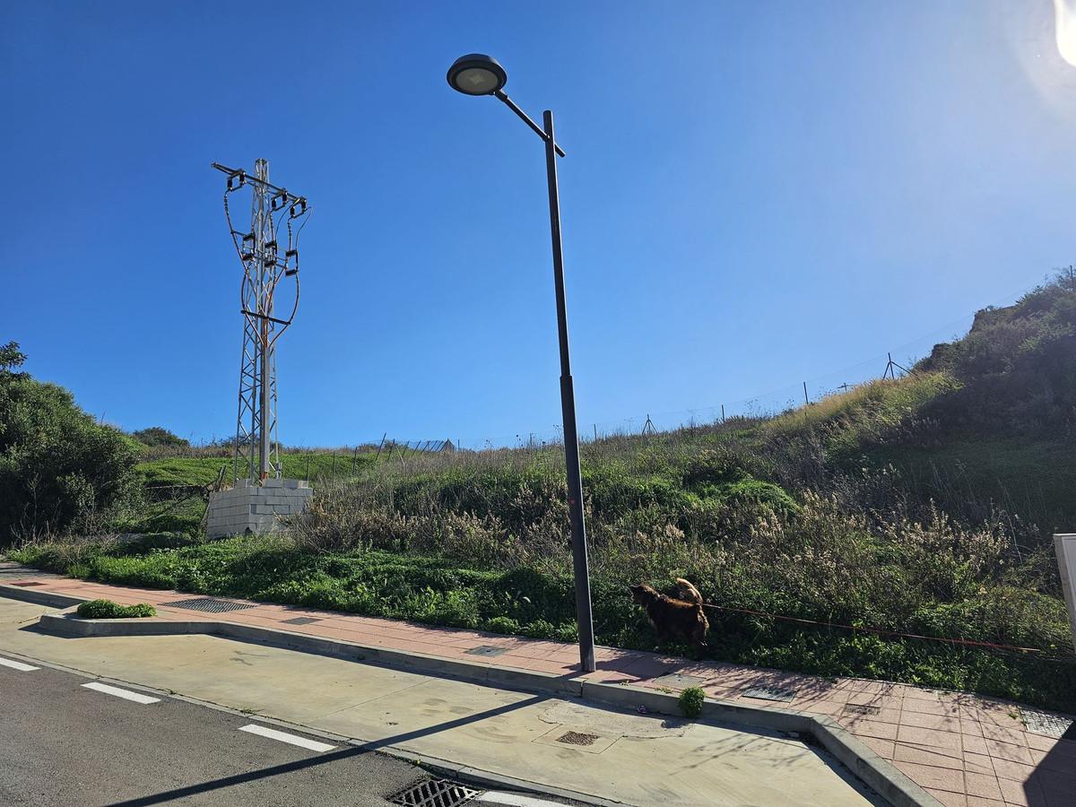 Plot Residential in Valle Romano
