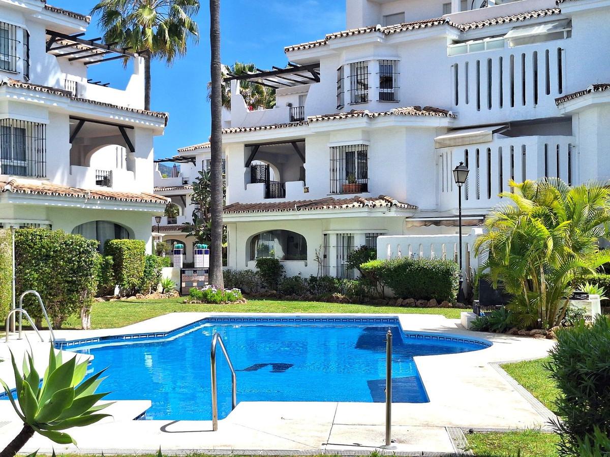 Apartment Middle Floor in Marbella
