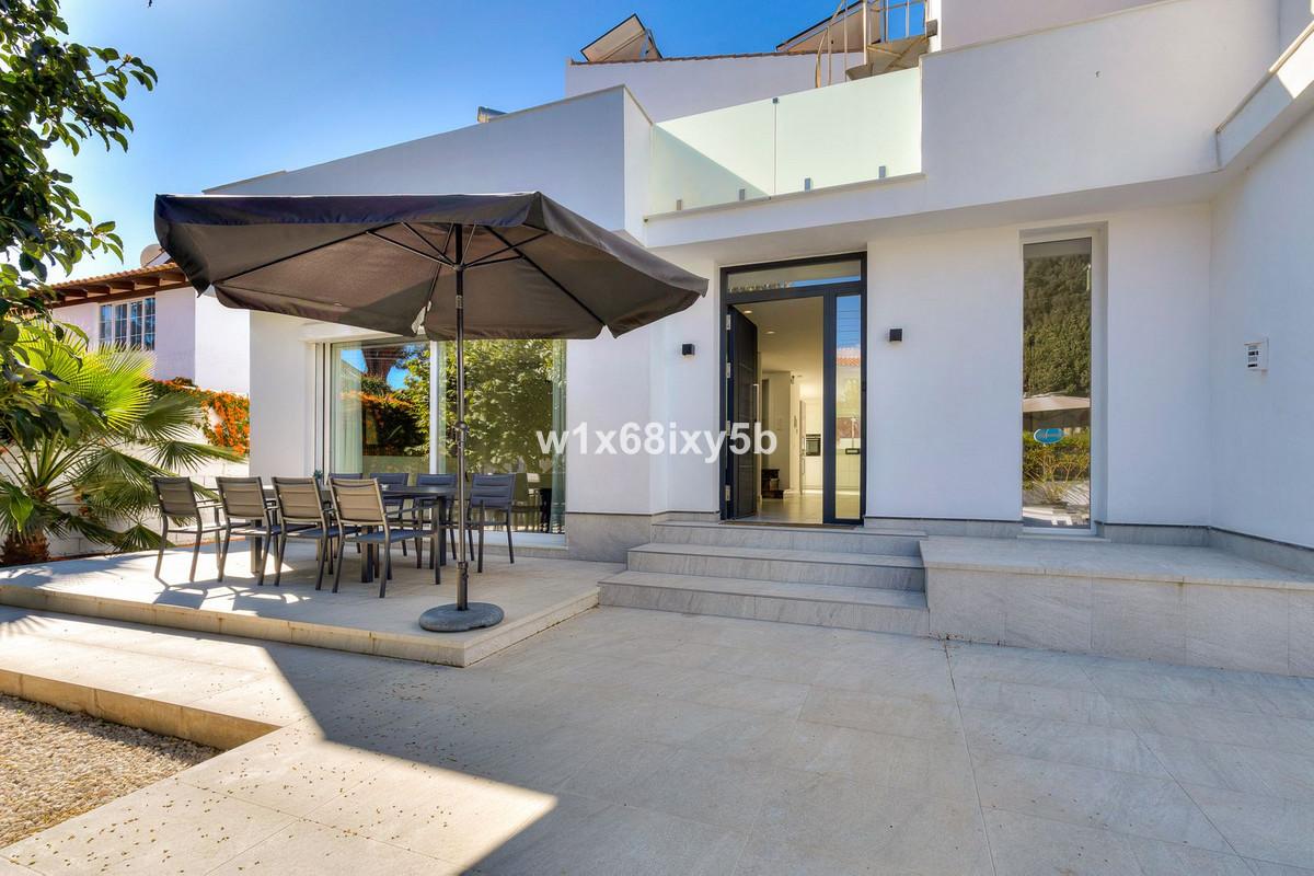 Villa Detached in San Pedro de Alcántara
