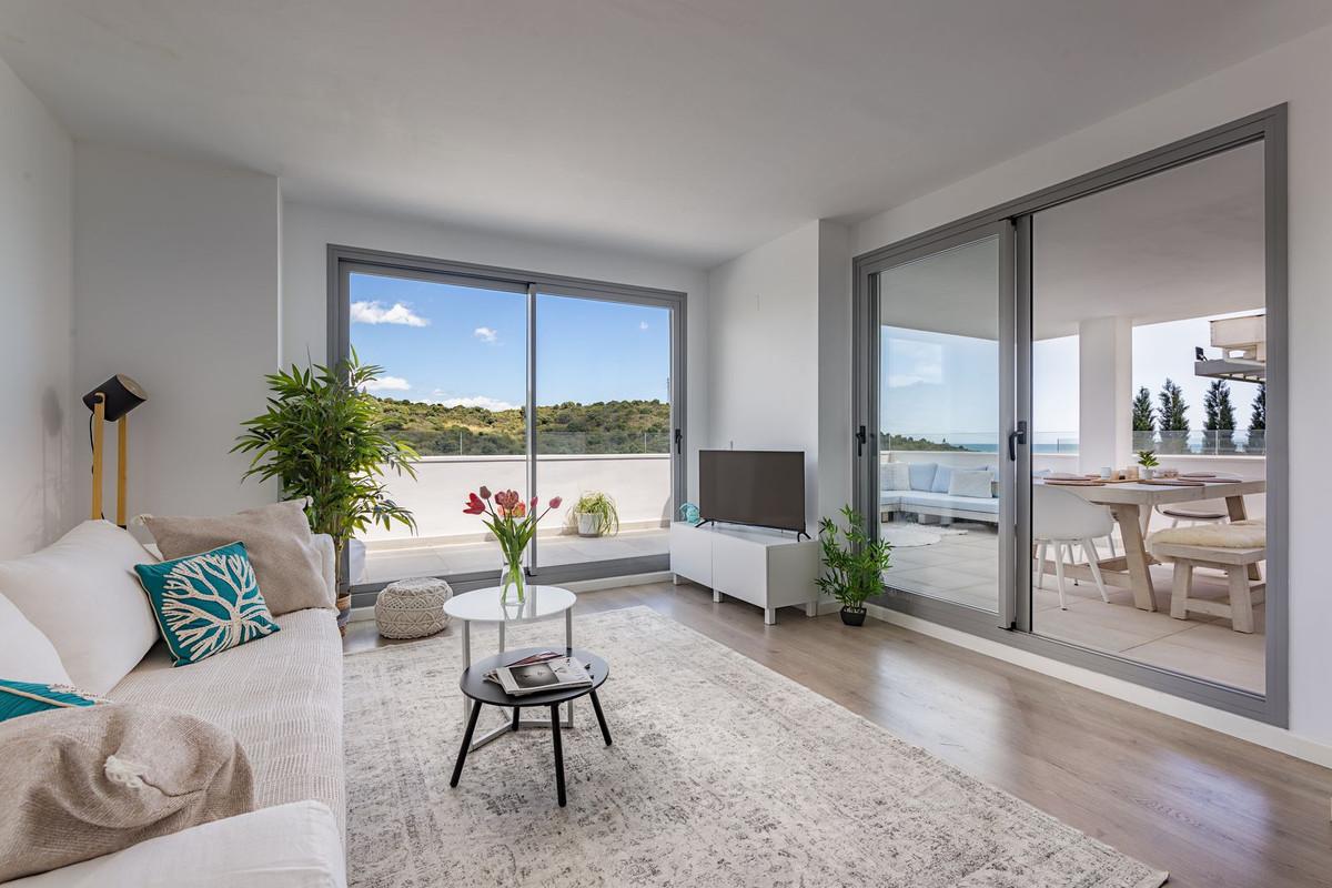 Apartment Penthouse in Estepona