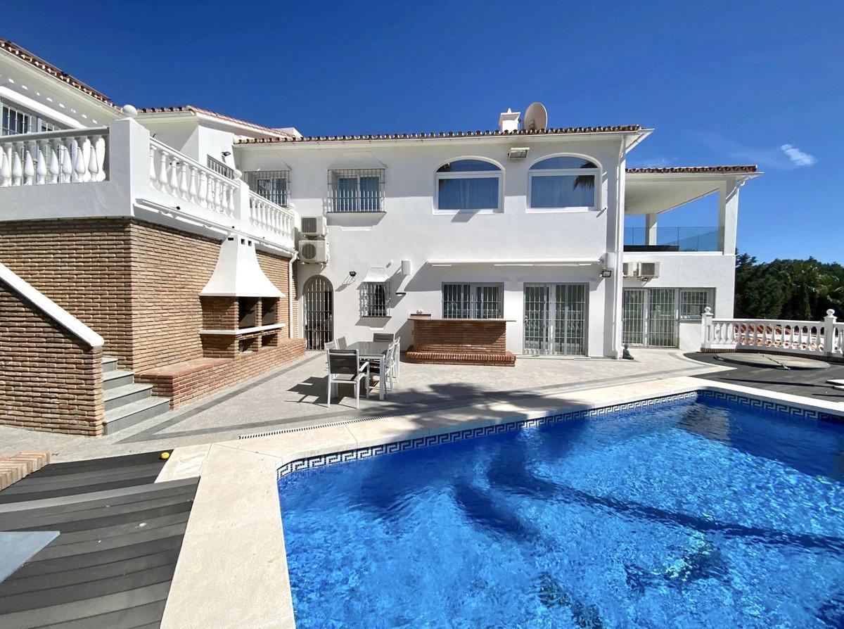 Villa Detached in Benalmadena