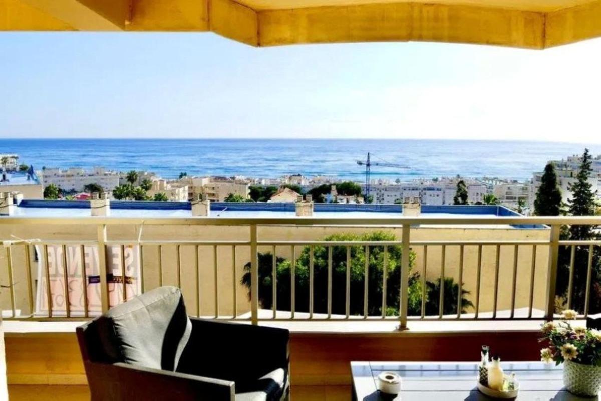 Apartment Middle Floor in Torremolinos
