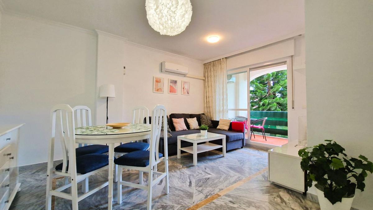 Apartment Middle Floor in San Pedro de Alcántara