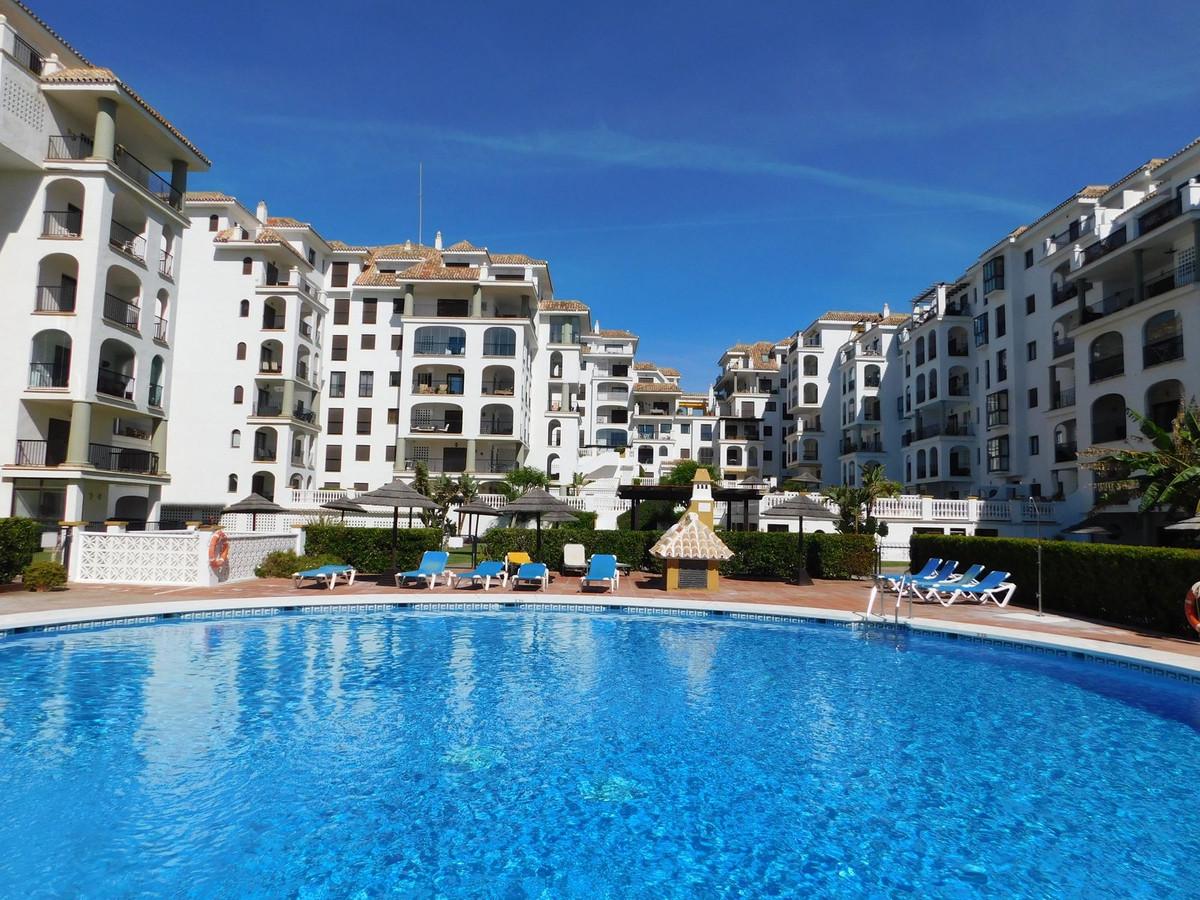 Apartment Ground Floor in La Duquesa