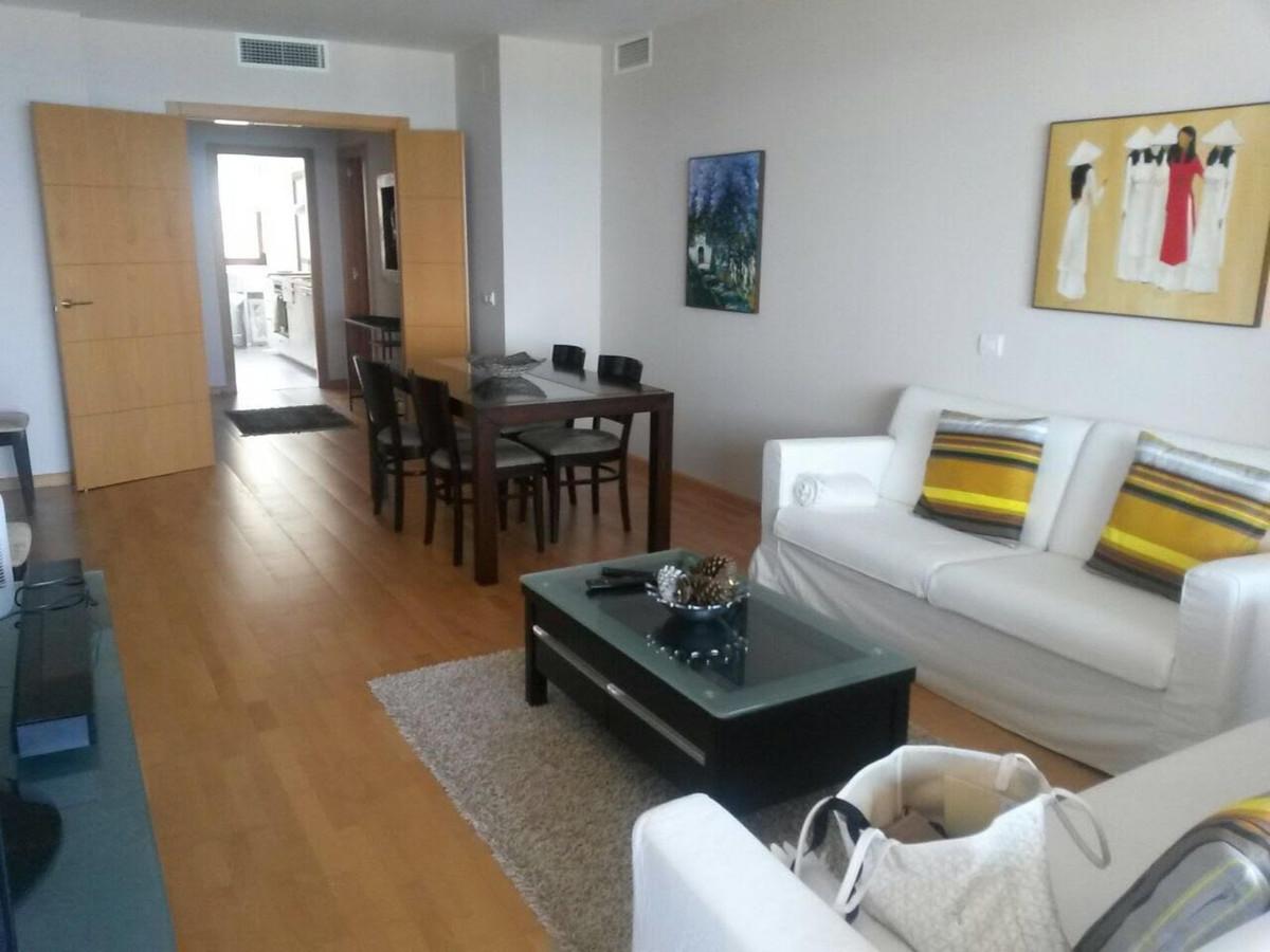 Apartment Middle Floor in Estepona