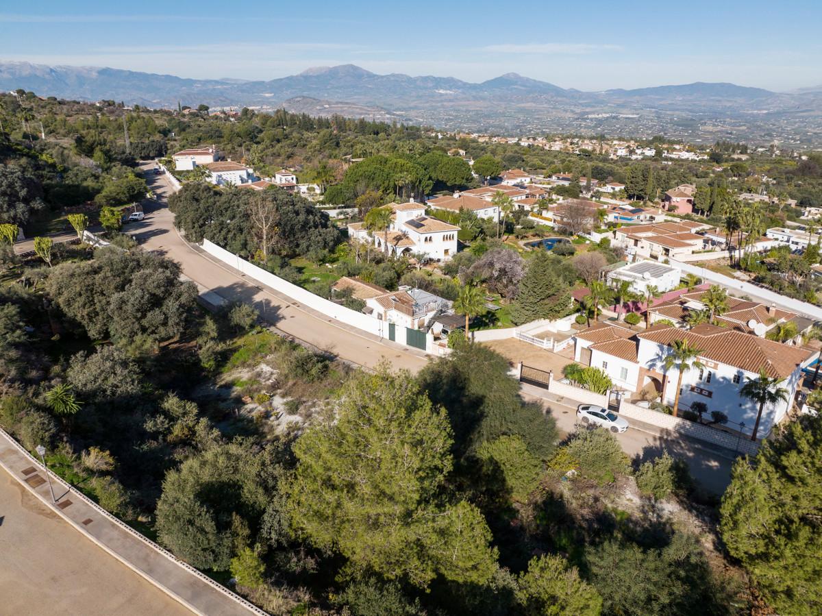 Plot Land in Alhaurín el Grande