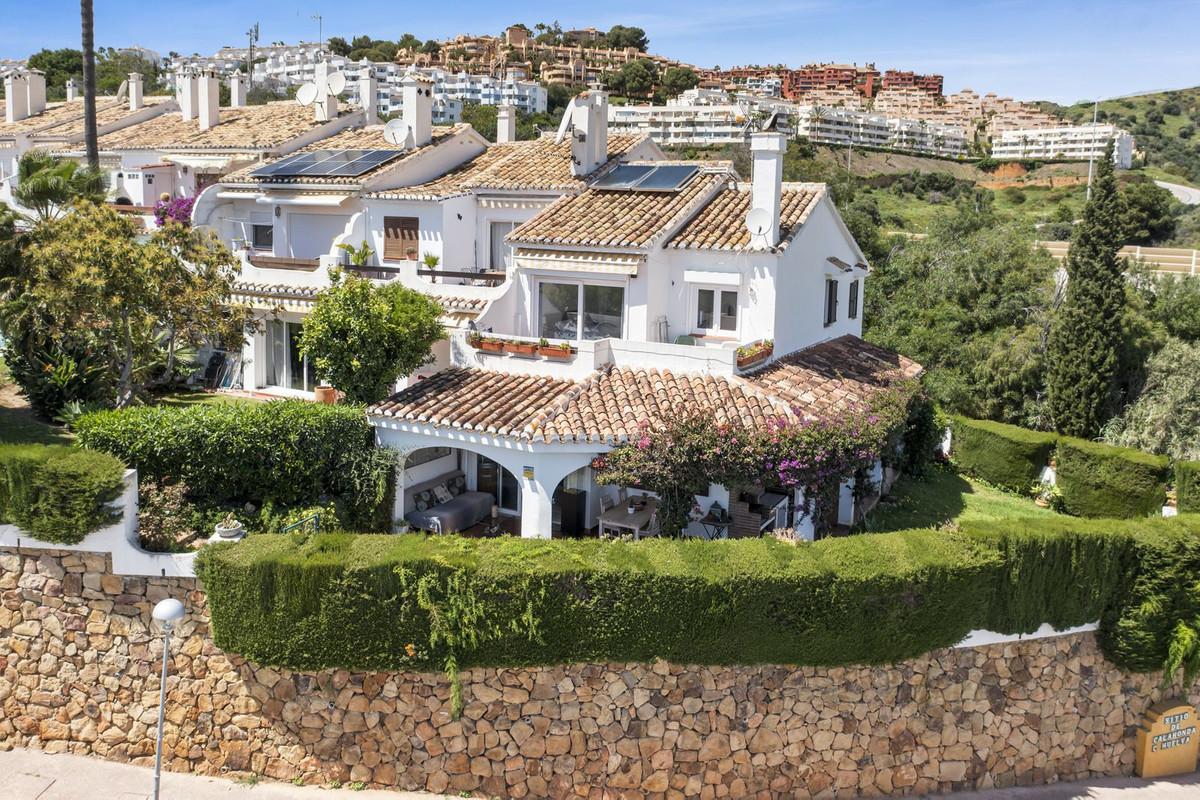 Townhouse Terraced in Calahonda