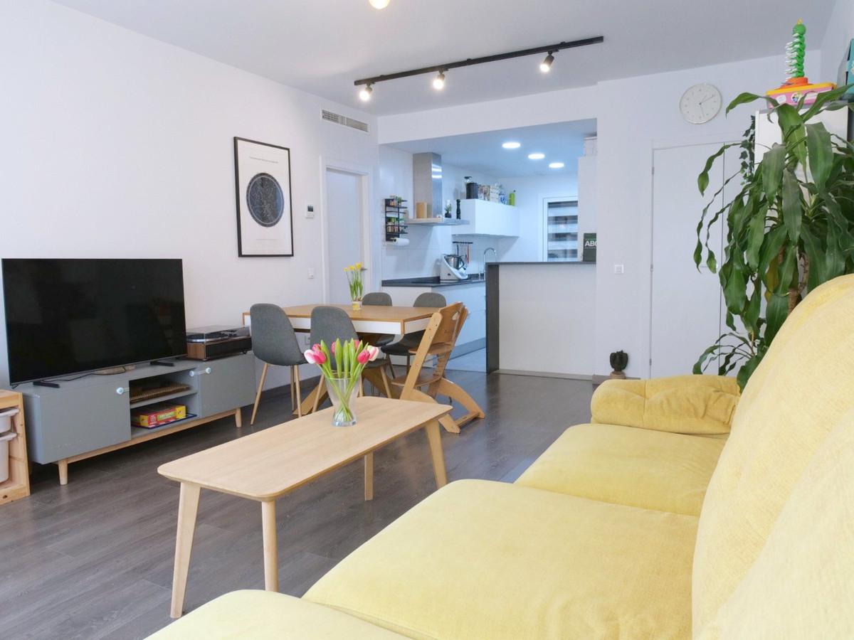 Apartment Middle Floor in Estepona