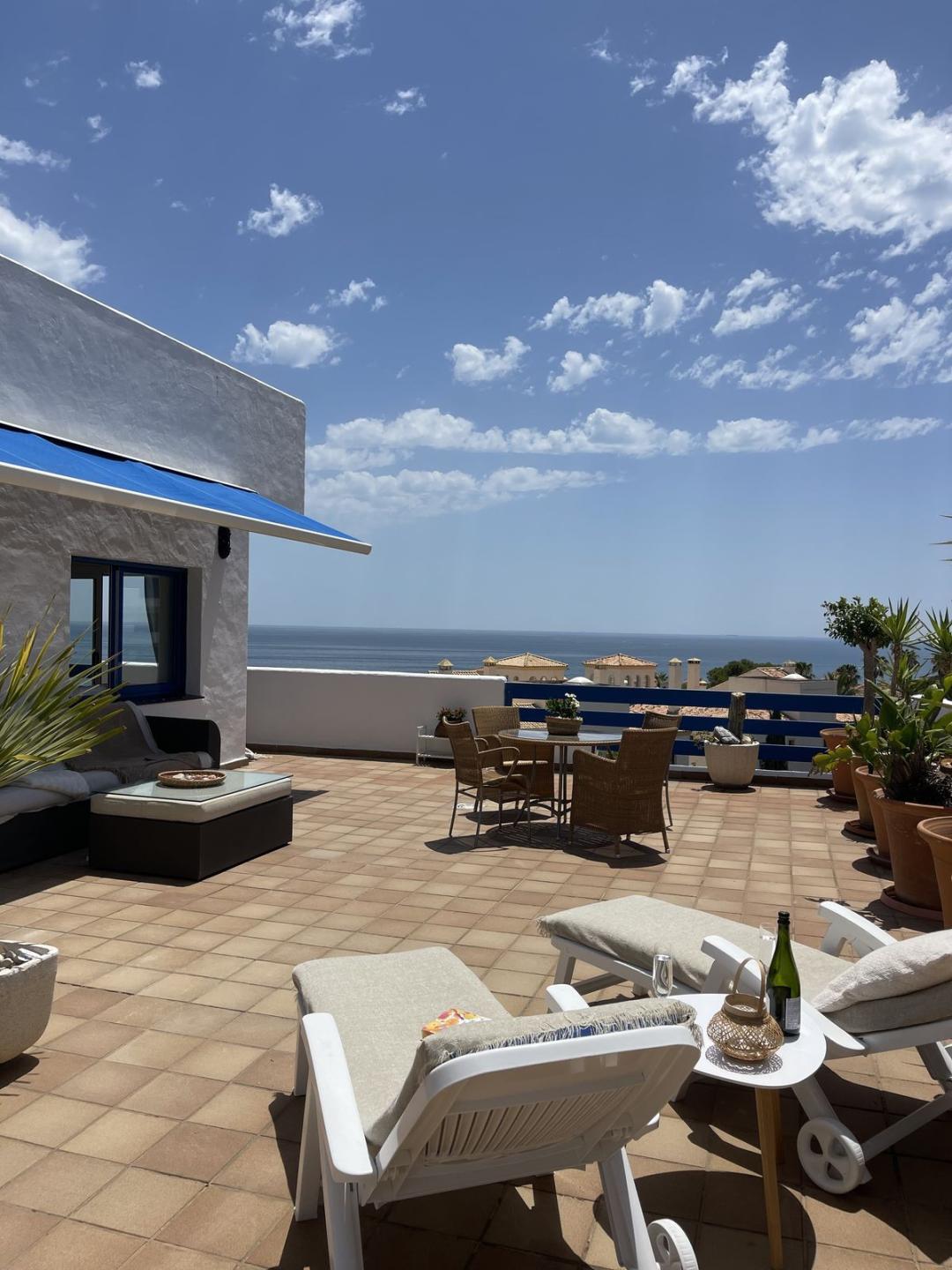 Apartment Penthouse in La Duquesa
