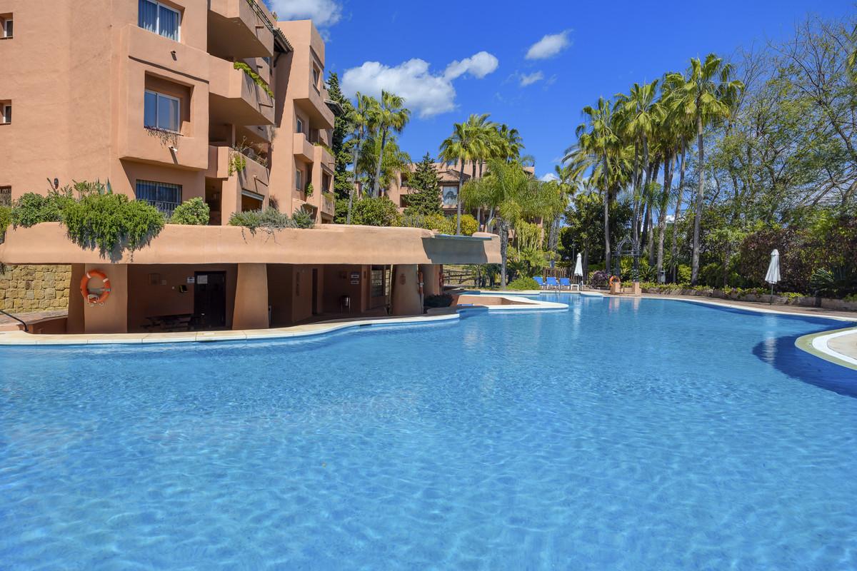 Apartment Middle Floor in Marbella