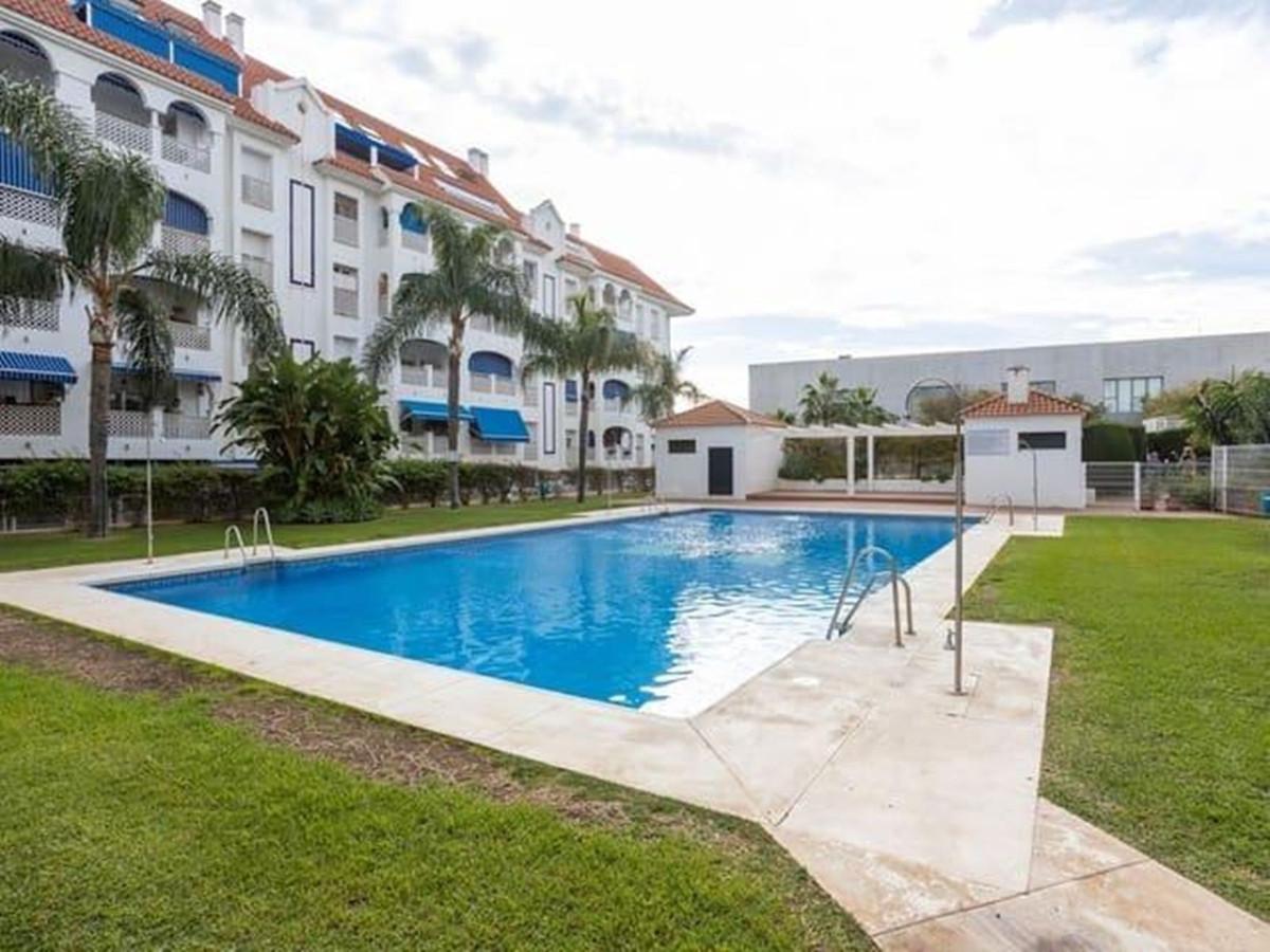 Apartment Penthouse in San Pedro de Alcántara