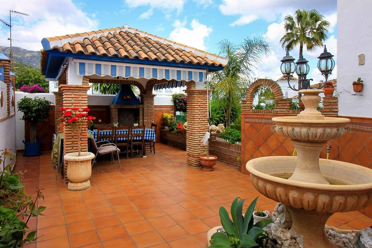 Villa Detached in Marbella