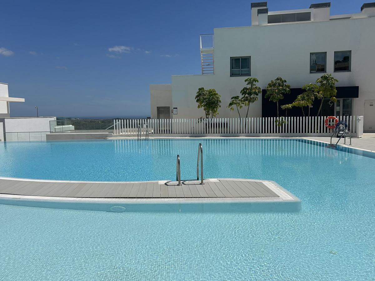 Apartment Middle Floor in Calanova Golf