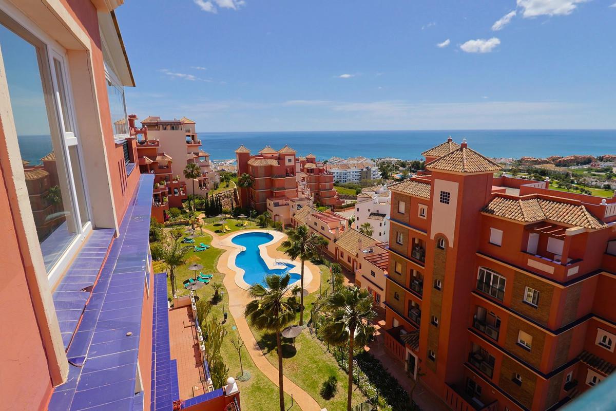 Apartment Penthouse in La Duquesa