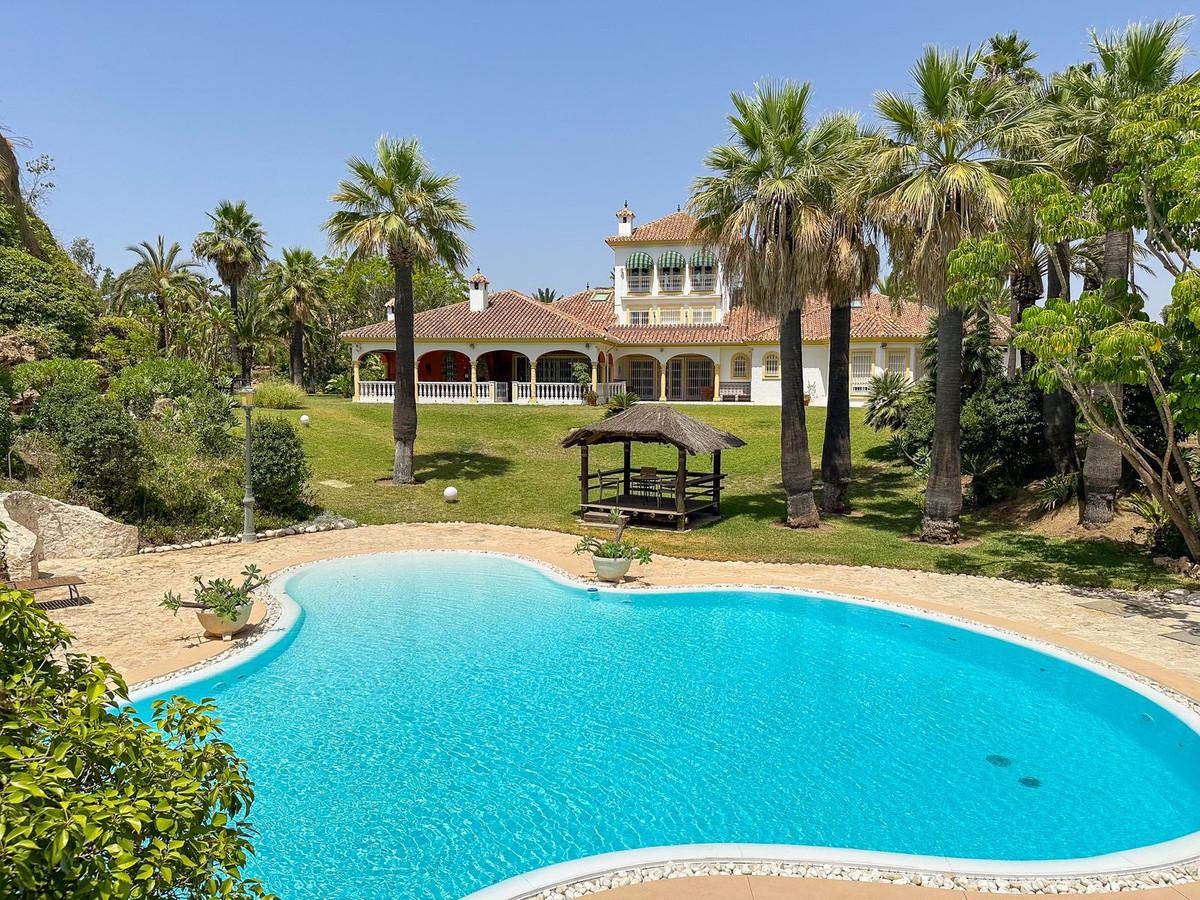 Villa Detached in Cerros del Aguila