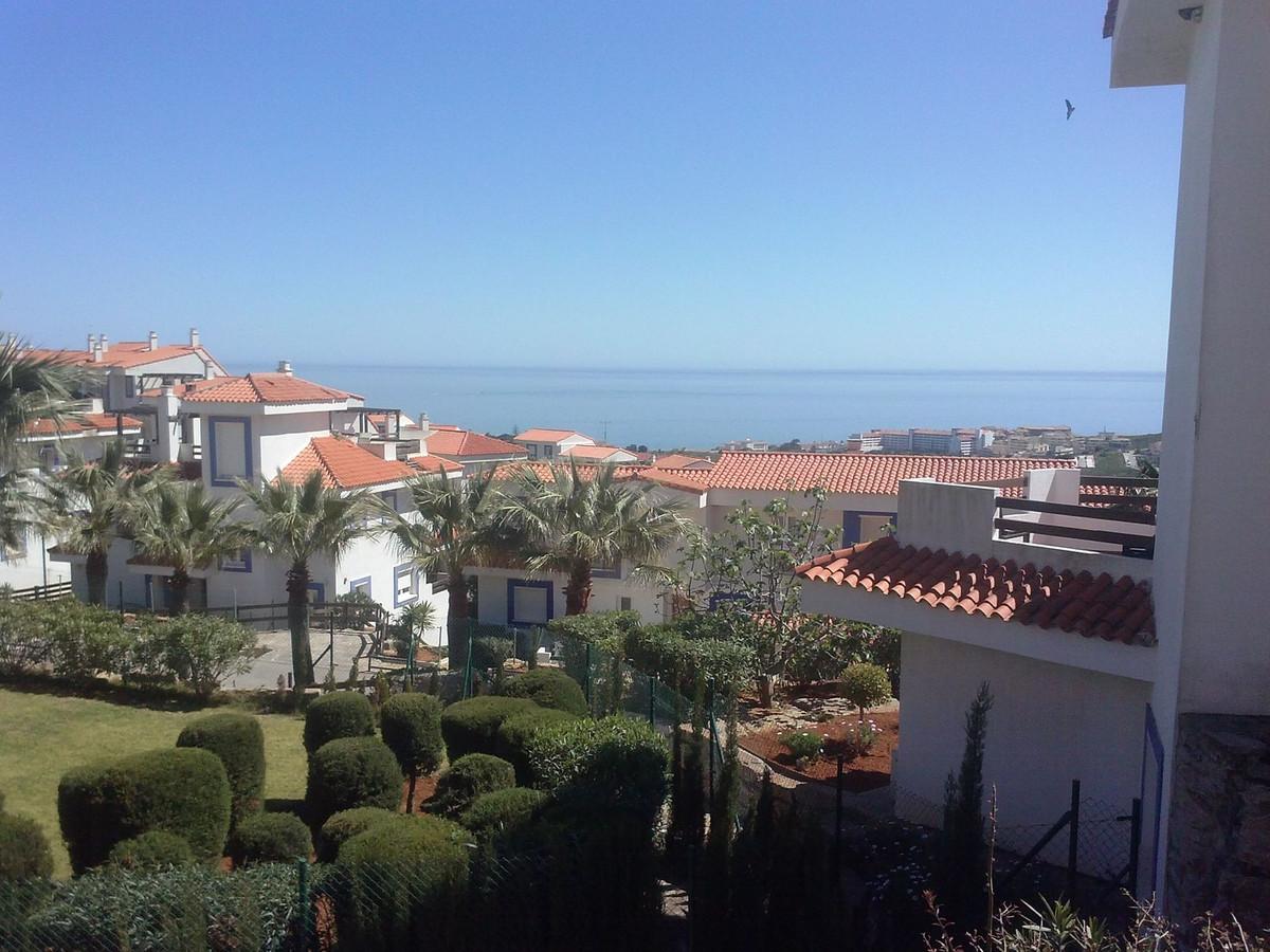 Apartment Middle Floor in Manilva