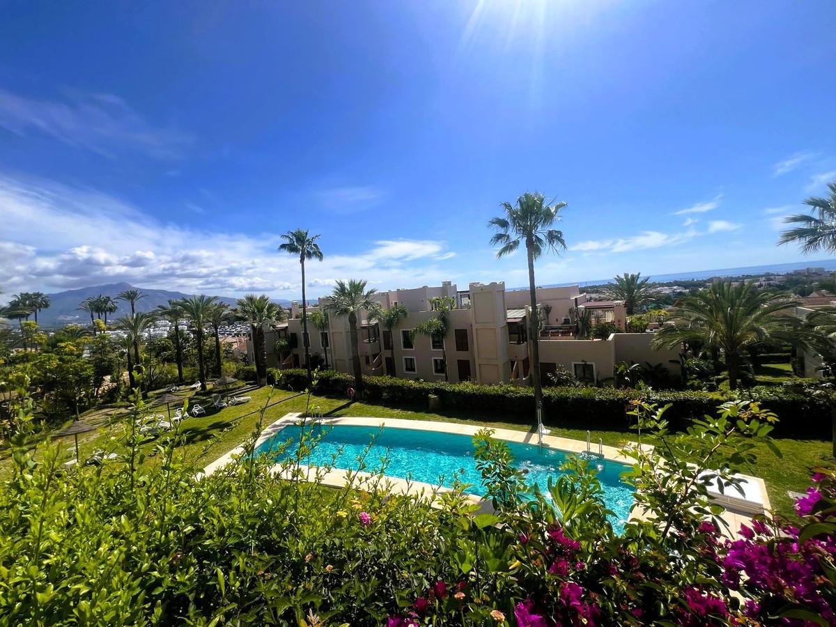 Apartment Ground Floor in El Paraiso
