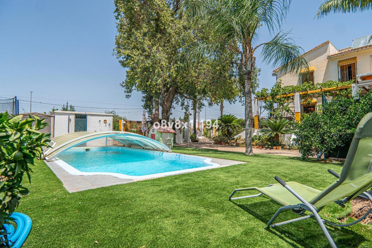 Villa Semi Detached in Campanillas