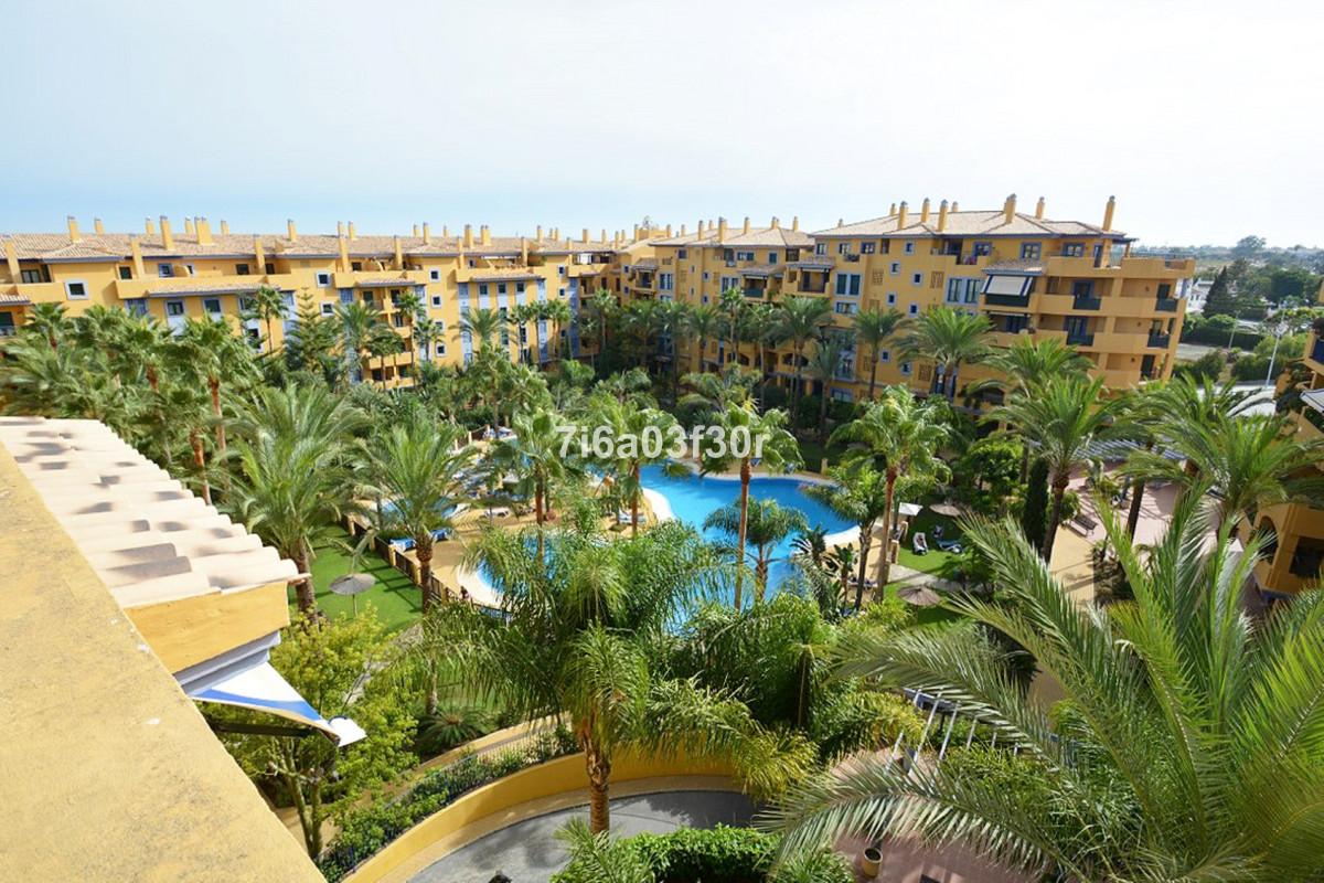 Apartment Middle Floor in San Pedro de Alcántara