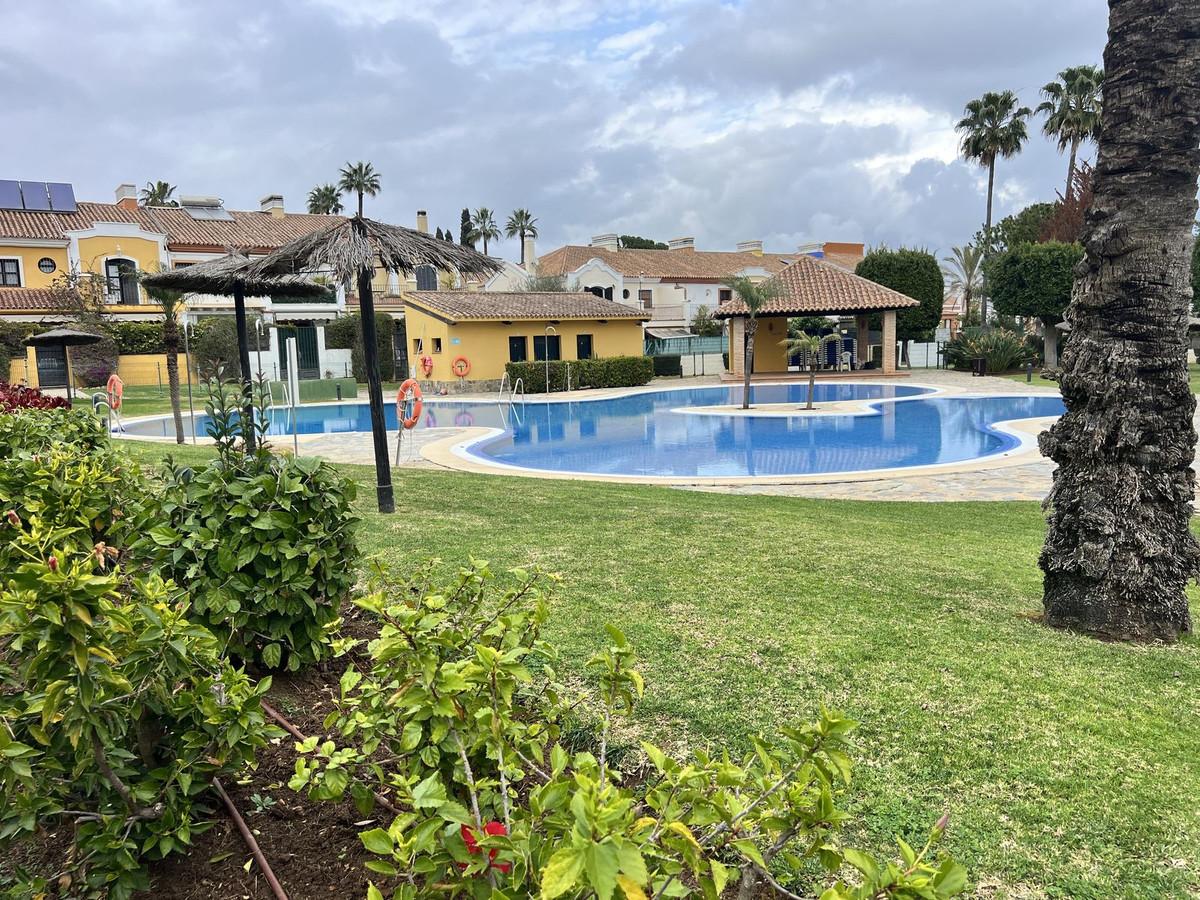 Villa Semi Detached in Guadalmina Alta