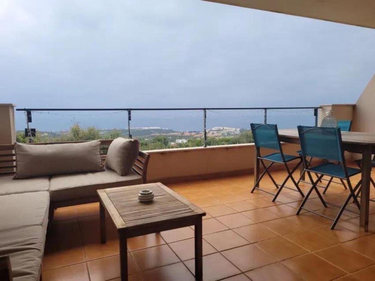 Apartment Middle Floor in Casares Playa