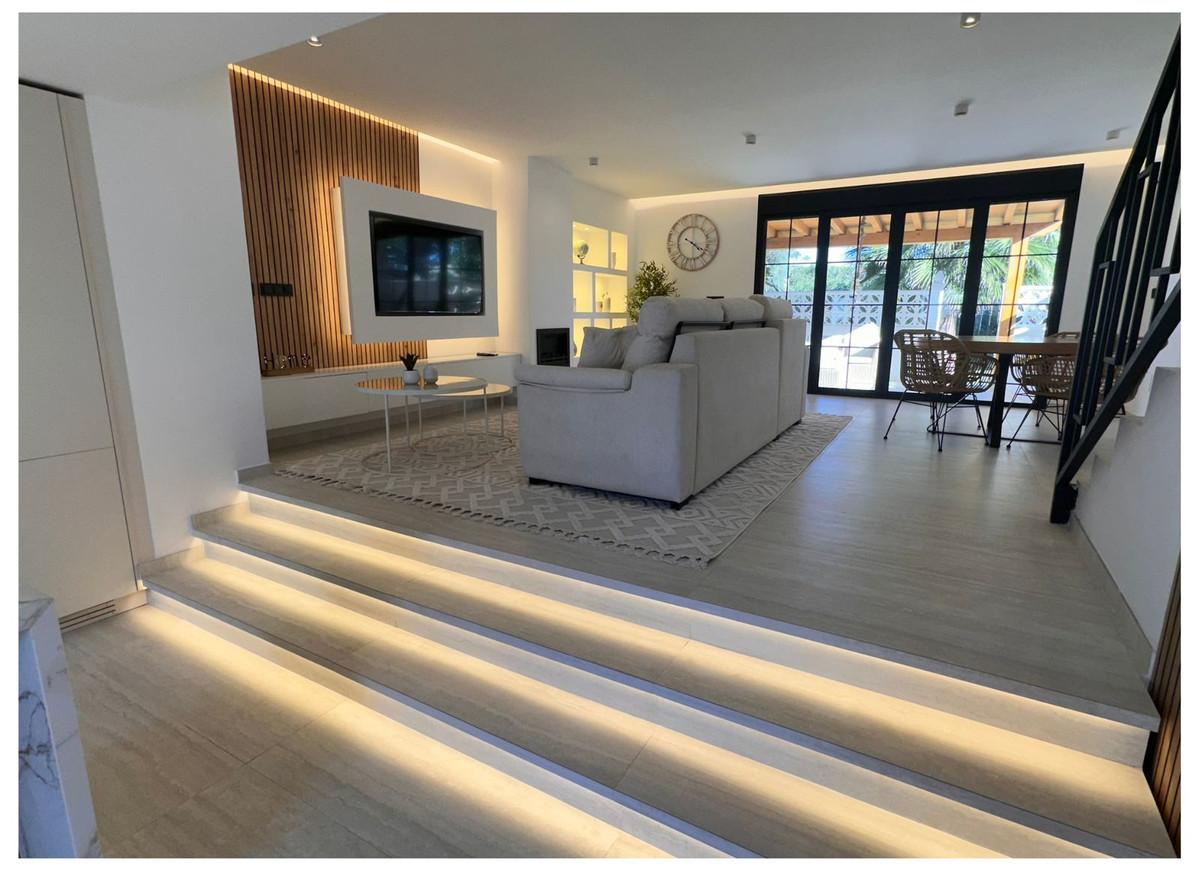 Villa Detached in Casares Playa