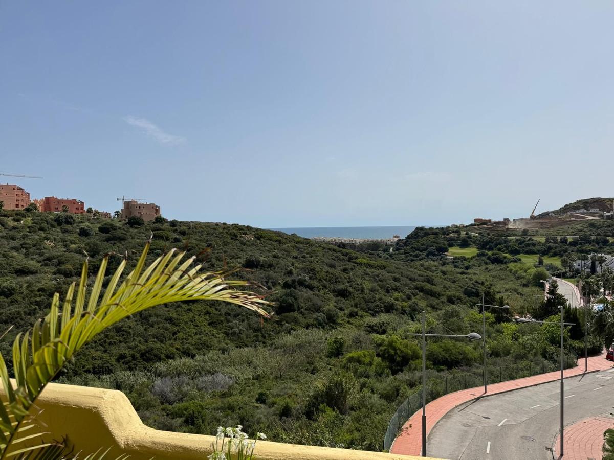 Apartment Middle Floor in Manilva