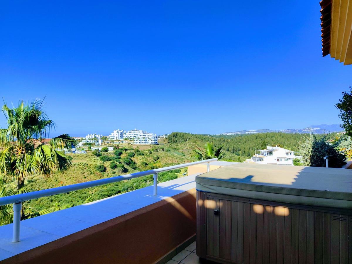 Apartment Middle Floor in Mijas Costa