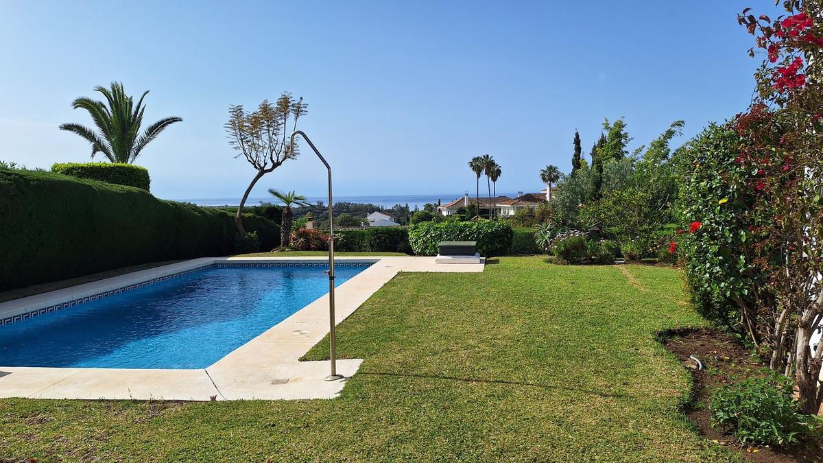 Villa Detached in Elviria