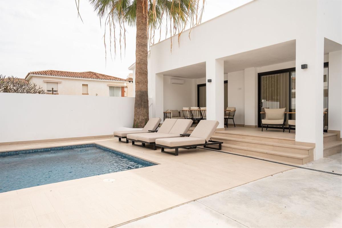 Villa Detached in Benalmadena Costa
