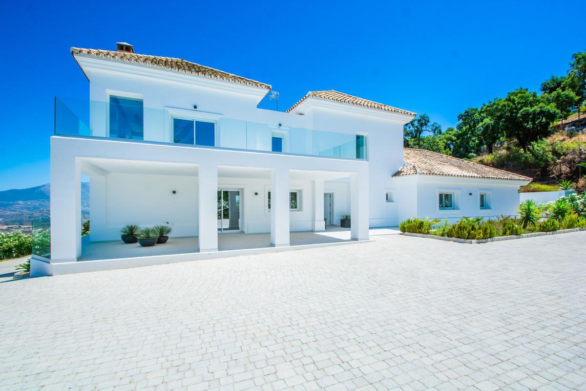 Villa Detached in La Mairena