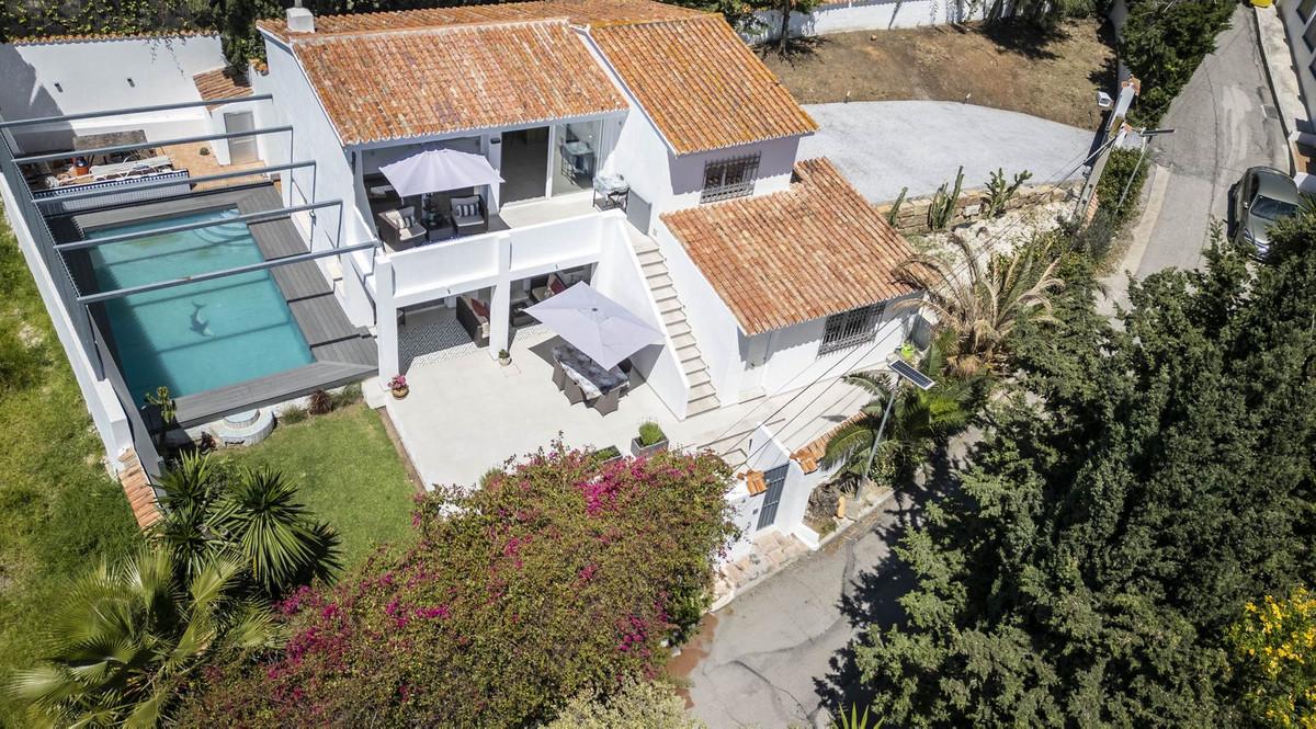 Villa Detached in Estepona